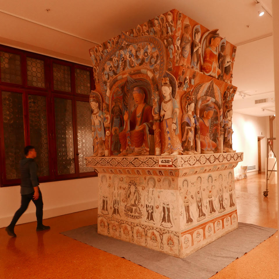 Il gioiello della Via della Seta: Arte buddhista di Dunhuang